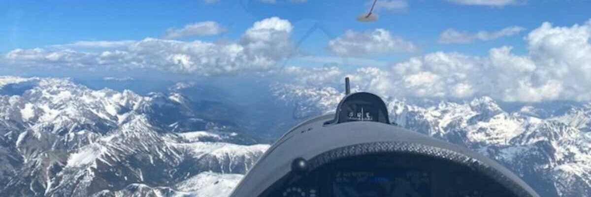 Flugwegposition um 14:10:57: Aufgenommen in der Nähe von Gemeinde St. Stefan im Gailtal, Österreich in 1129 Meter